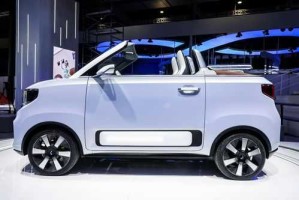 五菱宏光MINI EV敞篷版上市-时尚潮流电动代步车价格与试驾评测