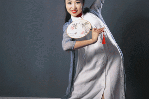 张莉吧：如何关注她的动态与声音？