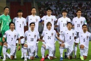 02年世界杯日本队阵容如何构成？有哪些球员参与了该届赛事？