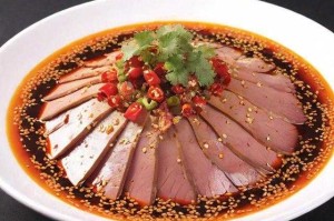 正宗的夫妻肺片里到底有没有肺片？揭秘传统做法