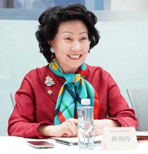 张翔玲个人照片高清合集-最新生活照及写真图片大全