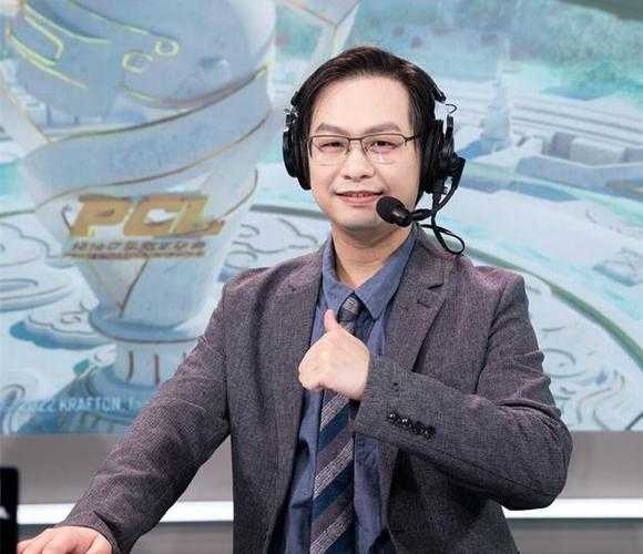 如何提升17战队教练Joy的战术策略水平以助力团队取得胜利?