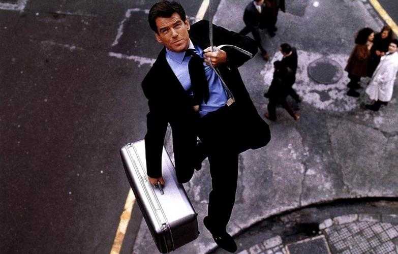如何在线免费观看电影《007纵横天下》完整版?